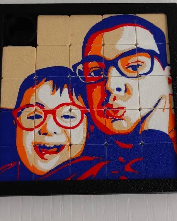Puzle 3D divertido de un padre y su hijo con gafas rojas